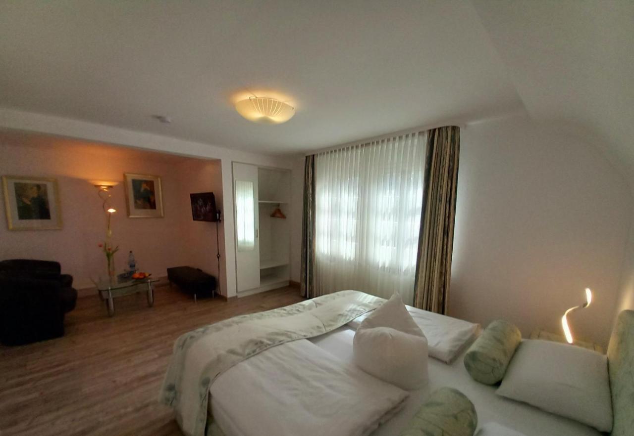 Hotel Schlossschenke Idar-Oberstein Buitenkant foto